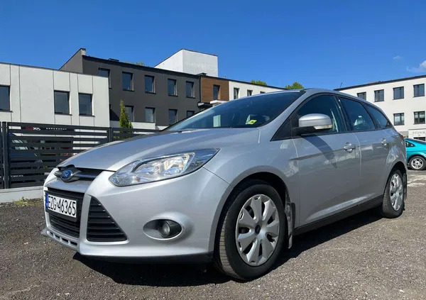 Ford Focus cena 18700 przebieg: 281806, rok produkcji 2012 z Zgierz